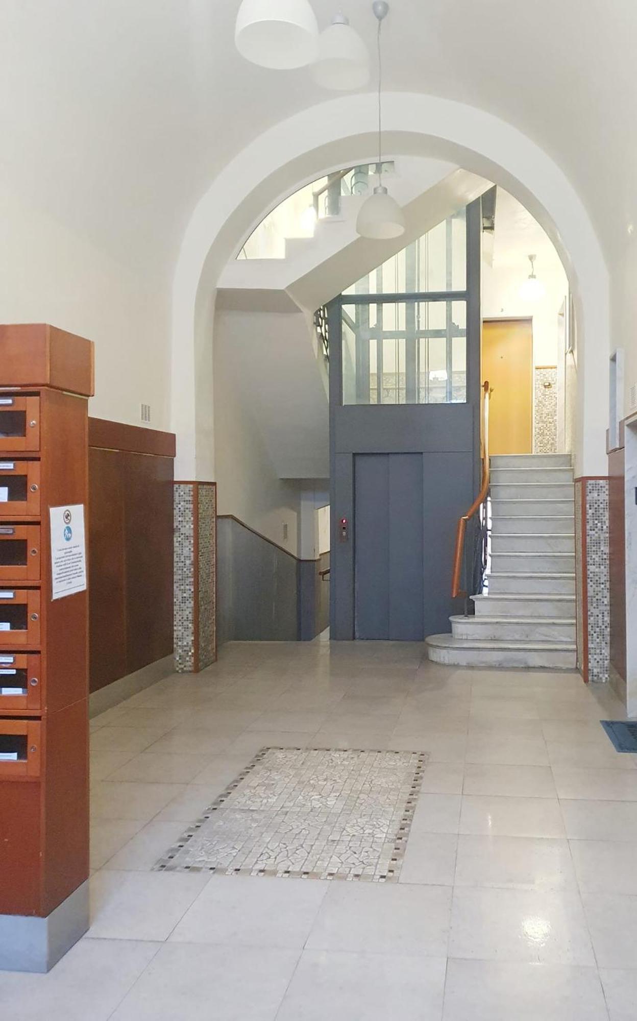 La Dimora Di Don Vito - Appartamento Confortevole Bari Exterior photo