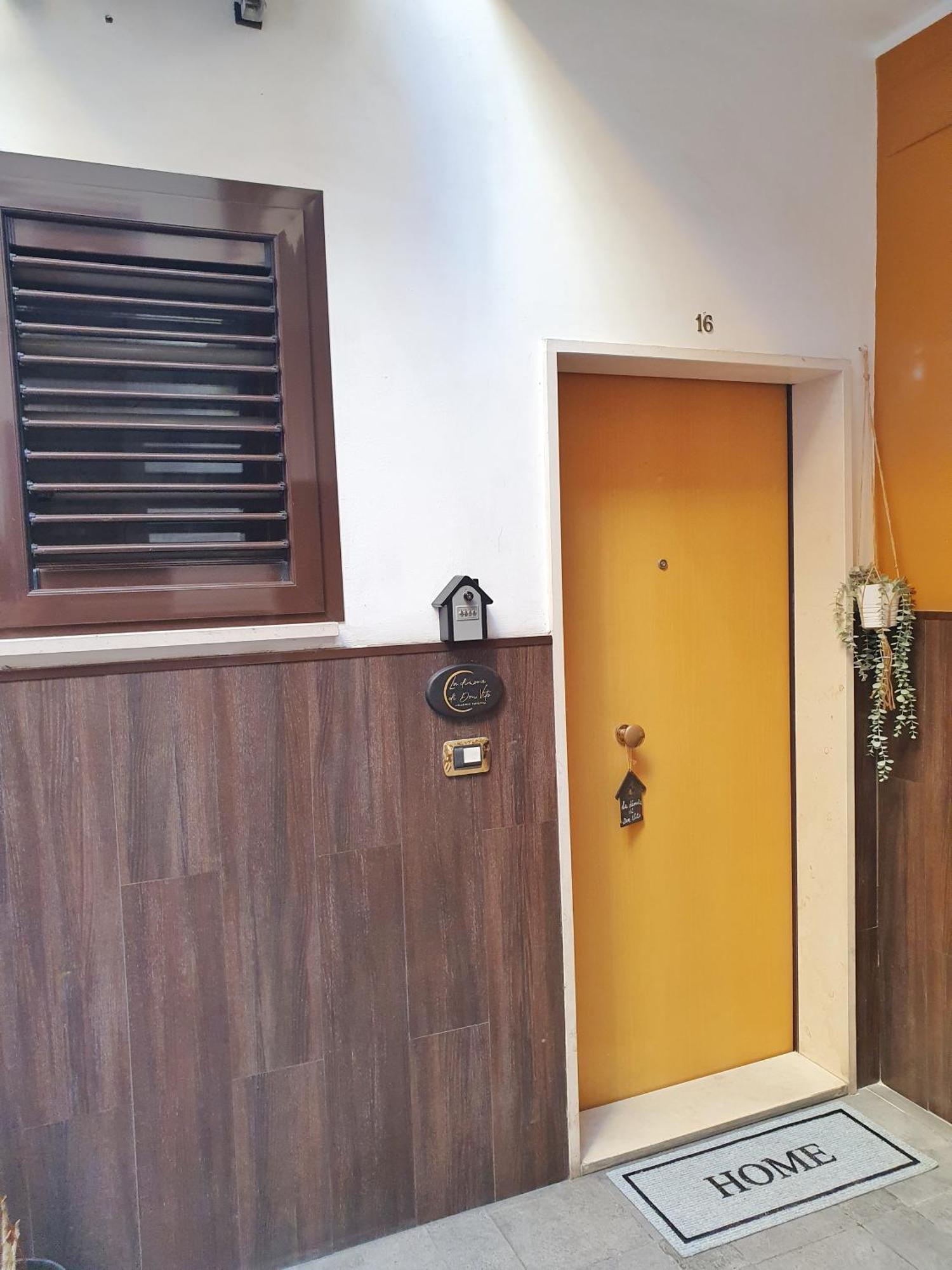 La Dimora Di Don Vito - Appartamento Confortevole Bari Exterior photo