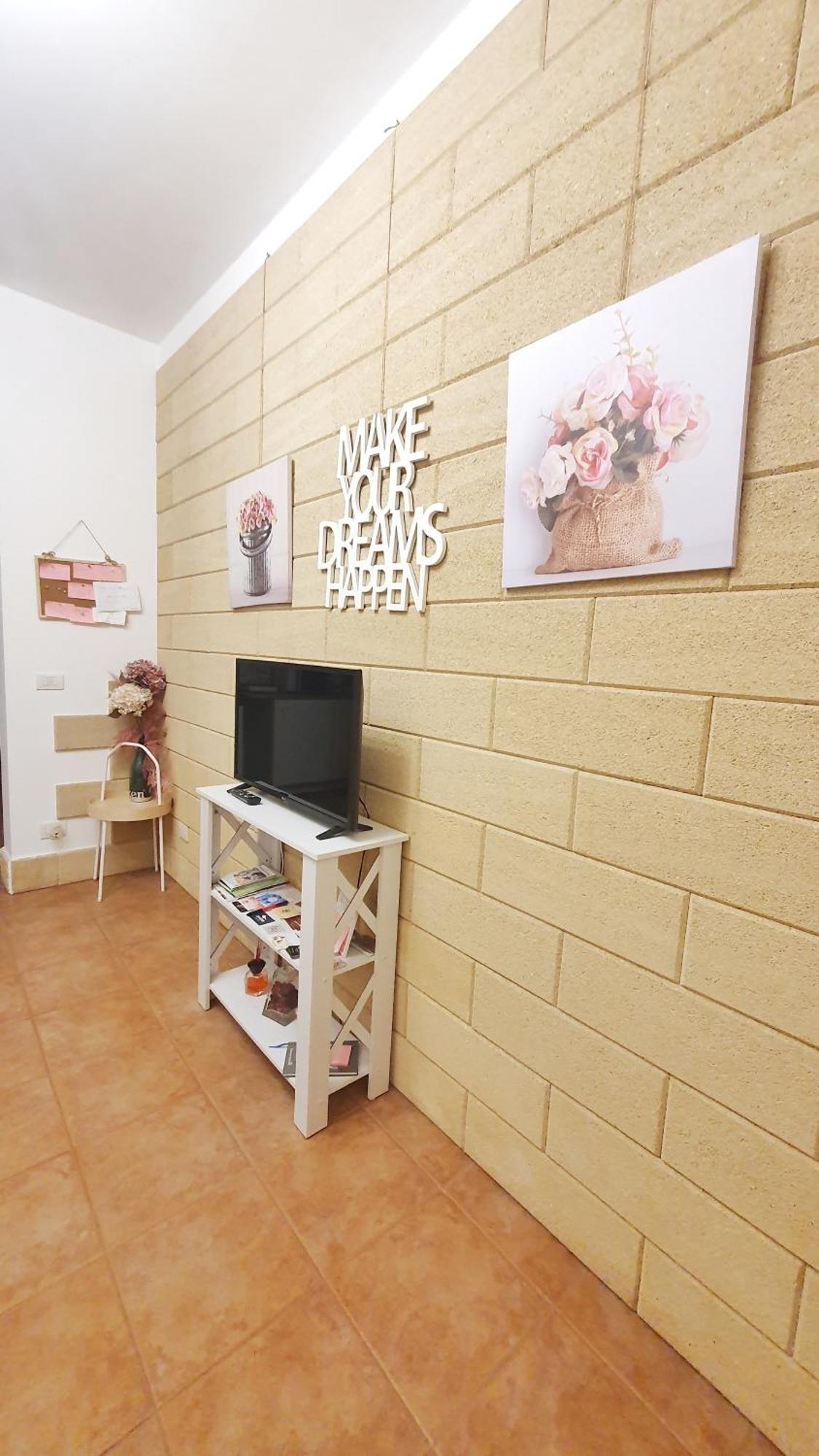 La Dimora Di Don Vito - Appartamento Confortevole Bari Exterior photo