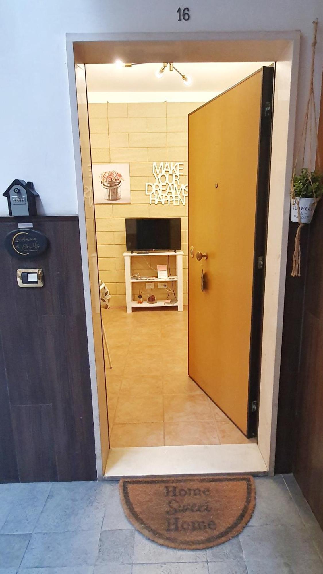La Dimora Di Don Vito - Appartamento Confortevole Bari Exterior photo